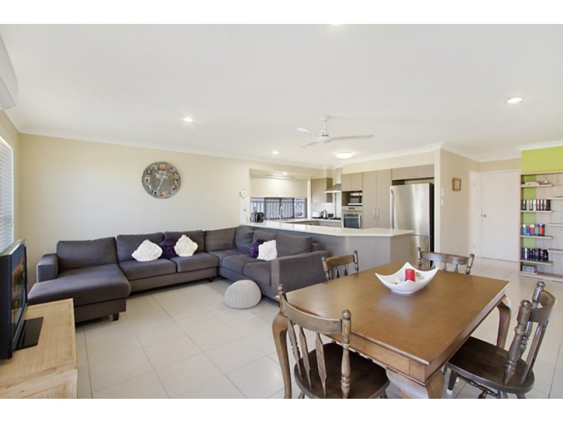 136 Botanical Circuit, Banora Point NSW 2486