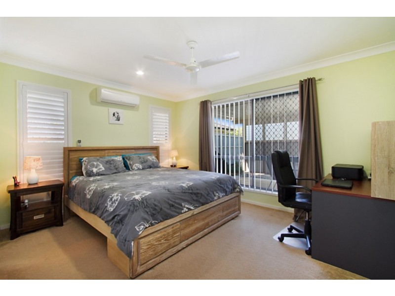 136 Botanical Circuit, Banora Point NSW 2486