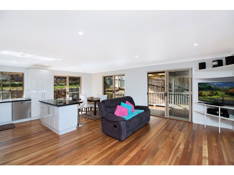 26 Bushland Drive, Banora Point NSW 2486