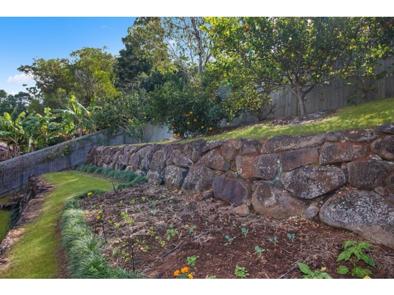 26 Bushland Drive, Banora Point NSW 2486