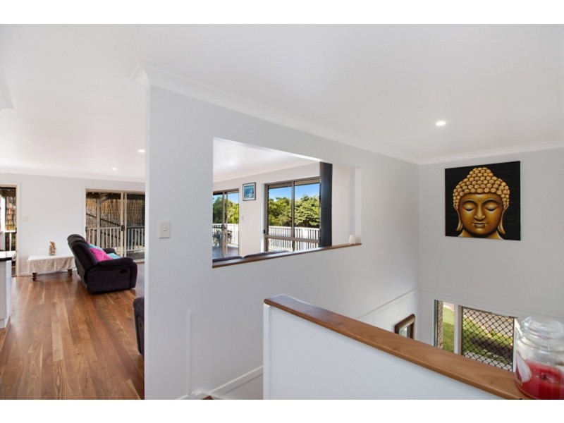 26 Bushland Drive, Banora Point NSW 2486