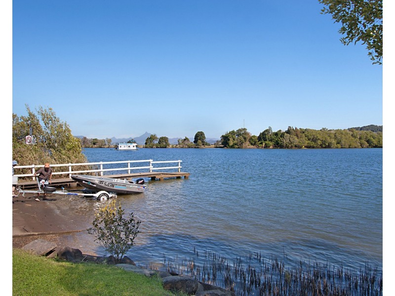 6 Gray Street, Tumbulgum NSW 2490