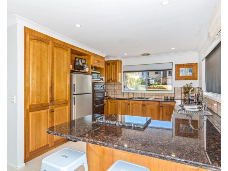 4 Allamanda Avenue, Banora Point NSW 2486