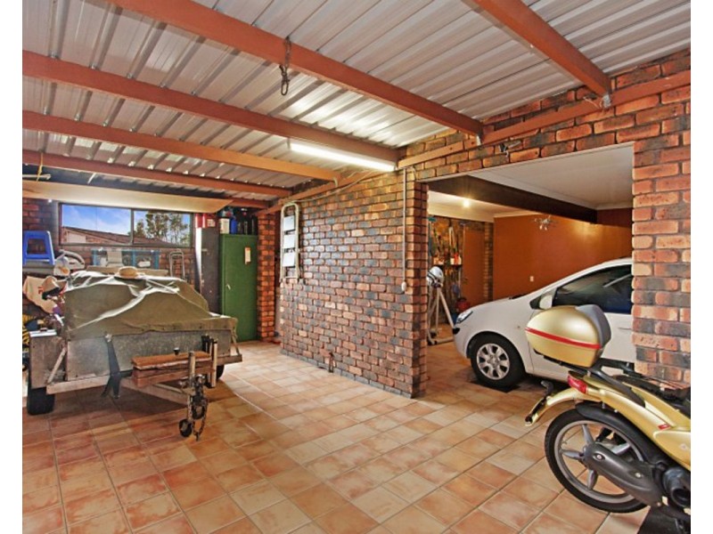 4 Allamanda Avenue, Banora Point NSW 2486