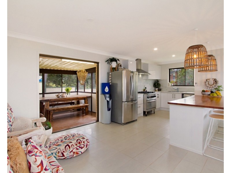 11 Uniacke Street, Banora Point NSW 2486