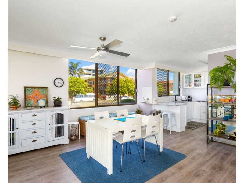 2/20 Endeavour Parade, Tweed Heads NSW 2485