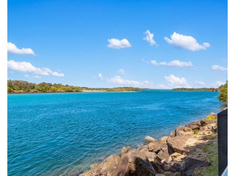 2/20 Endeavour Parade, Tweed Heads NSW 2485