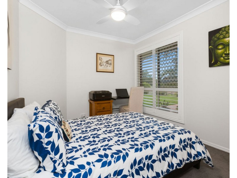 71 Avondale Drive, Banora Point NSW 2486