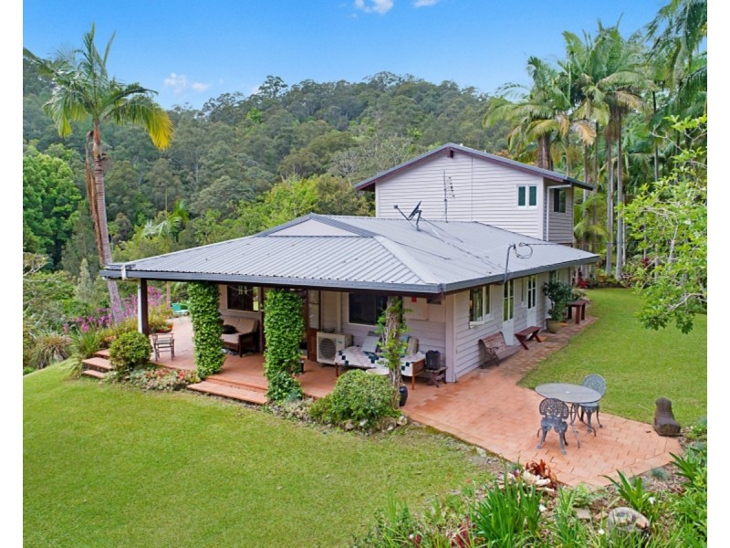 190 Hazelbrook Road, Uki NSW 2484