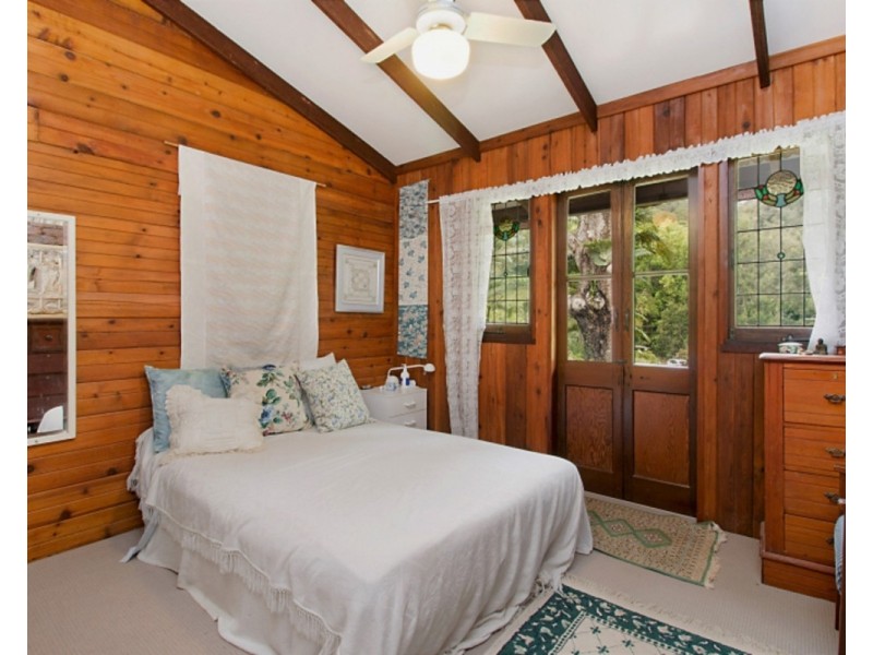 190 Hazelbrook Road, Uki NSW 2484