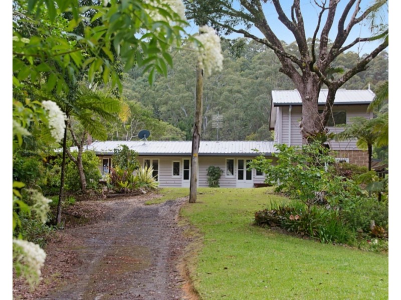 190 Hazelbrook Road, Uki NSW 2484