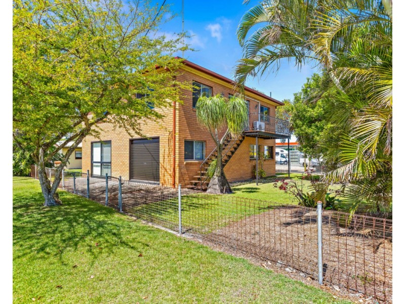 92 Minjungbal Drive, Tweed Heads South NSW 2486