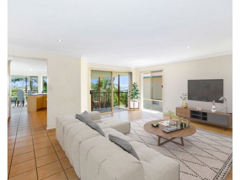 6 Kinross Close, Banora Point NSW 2486
