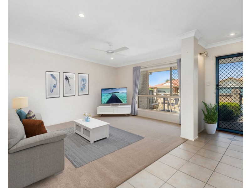 7 Narara Crescent, Banora Point NSW 2486