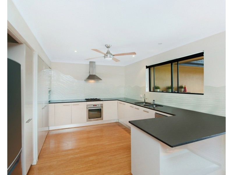 50 Jacaranda Avenue, Tweed Heads West NSW 2485