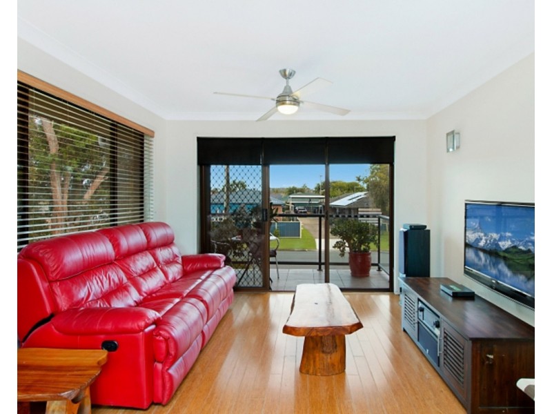 50 Jacaranda Avenue, Tweed Heads West NSW 2485