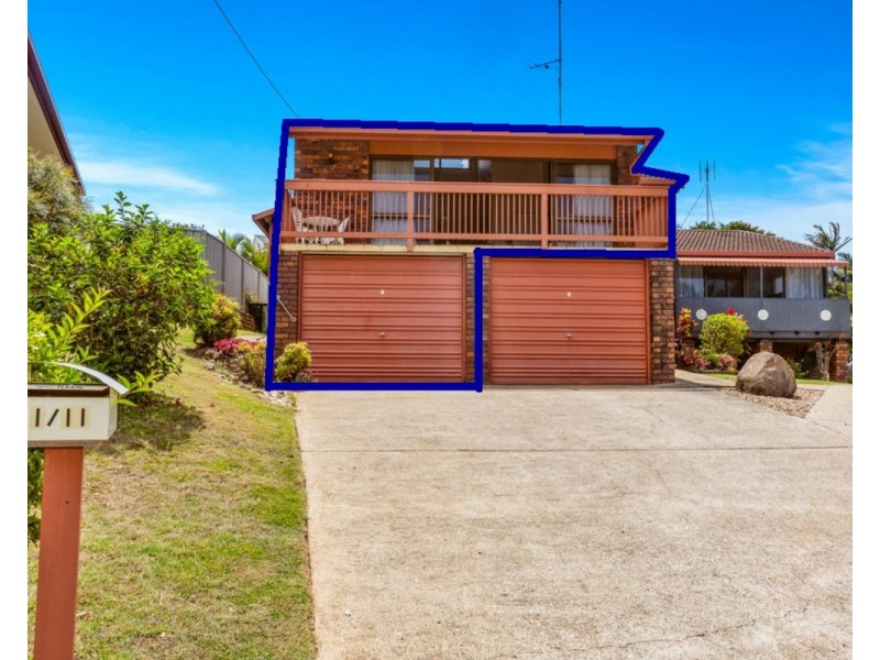 1/11 Allamanda Avenue, Banora Point NSW 2486