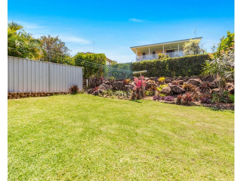 1/11 Allamanda Avenue, Banora Point NSW 2486