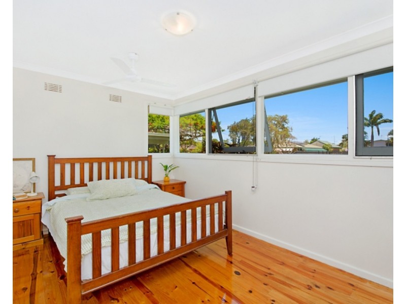 23 Cooloon Crescent, Tweed Heads South NSW 2486