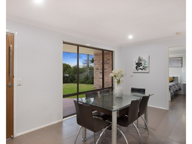 11 Nandina Terrace, Banora Point NSW 2486
