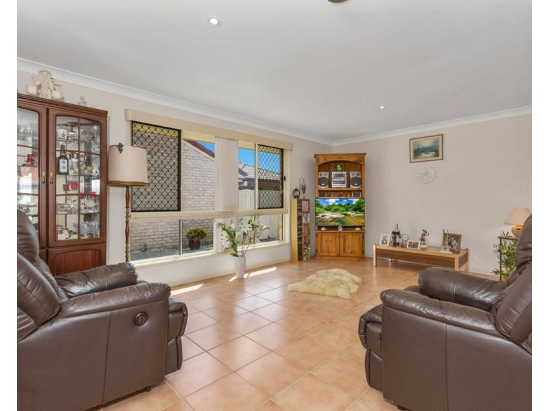 2/7 Magnolia Crescent, Banora Point NSW 2486