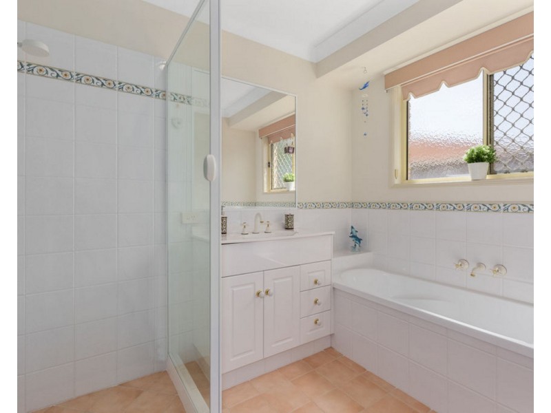 2/7 Magnolia Crescent, Banora Point NSW 2486