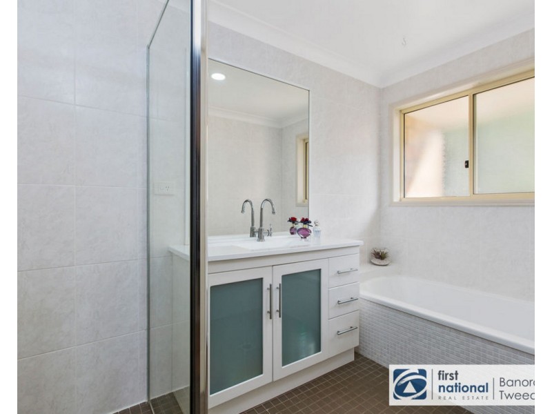 45 Tralee Drive, Banora Point NSW 2486