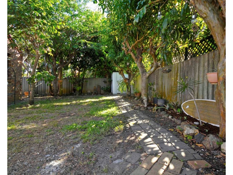2/13 St Kilda Crescent, Tweed Heads West NSW 2485