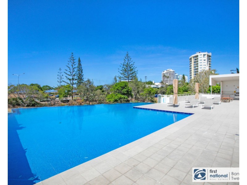305/2 Creek Street, Kirra QLD 4225