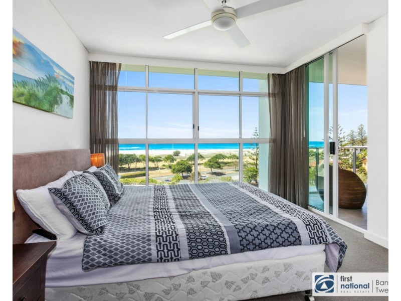 305/2 Creek Street, Kirra QLD 4225