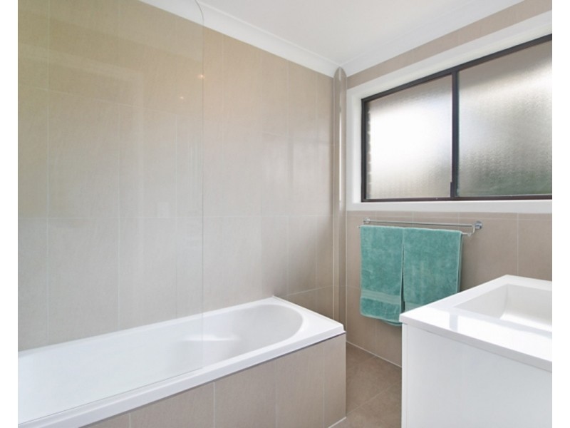 2/27 Jacaranda Avenue, Tweed Heads West NSW 2485