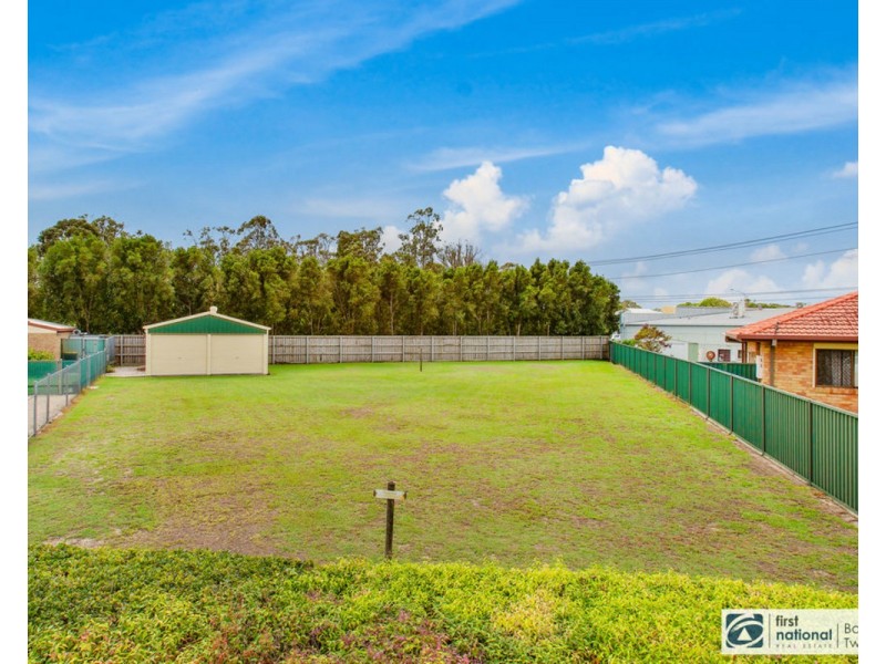 20 Blundell Boulevard, Tweed Heads South NSW 2486