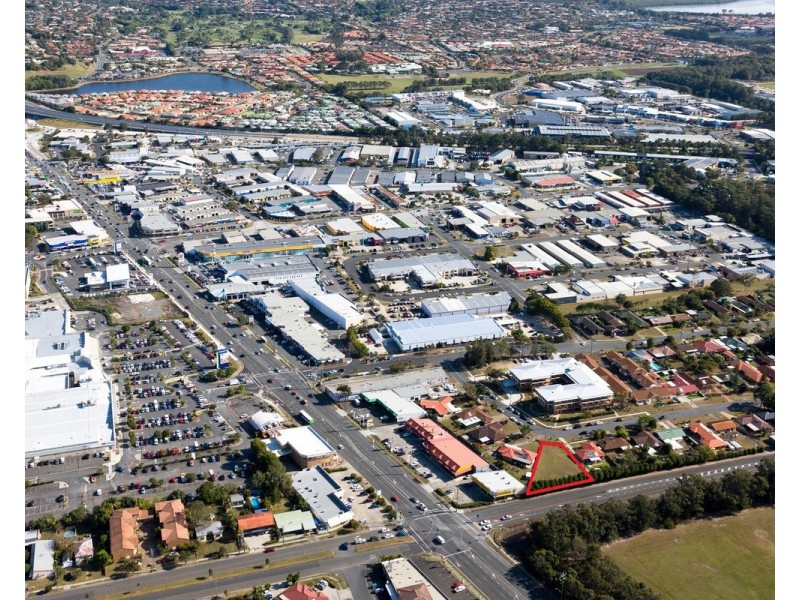 20 Blundell Boulevard, Tweed Heads South NSW 2486