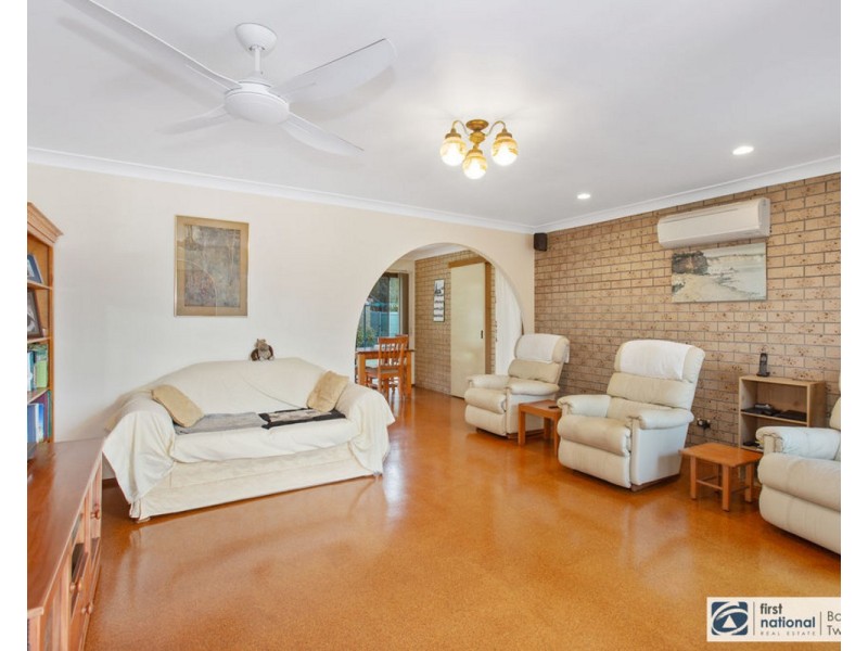 22 Blundell Boulevard, Tweed Heads South NSW 2486