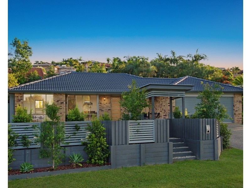 11 Nandina Terrace, Banora Point NSW 2486