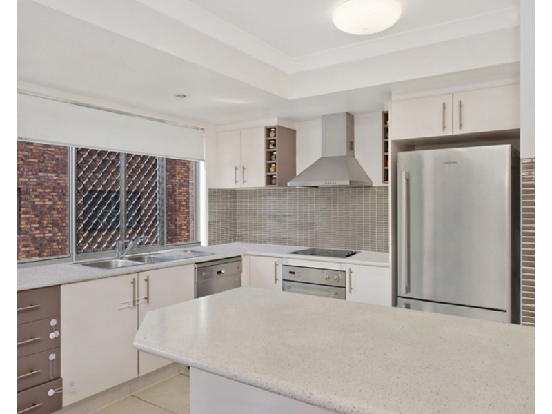 2/40 Dry Dock Road, Tweed Heads South NSW 2486