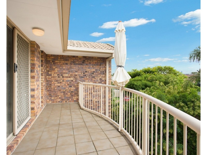 23/9 Ocean Street, Coolangatta QLD 4225