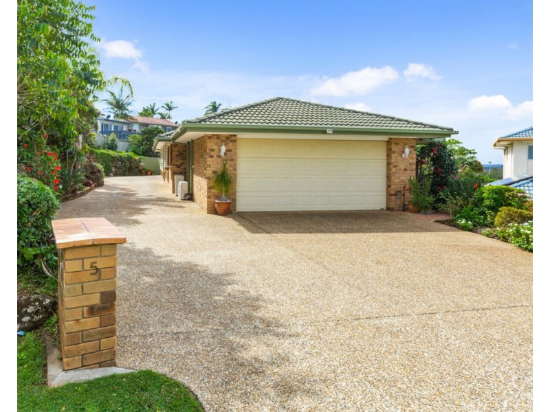 1/5 Burgundy Court, Tweed Heads South NSW 2486