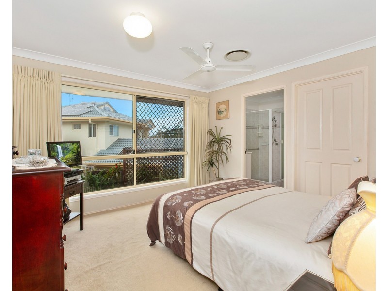 1/5 Burgundy Court, Tweed Heads South NSW 2486