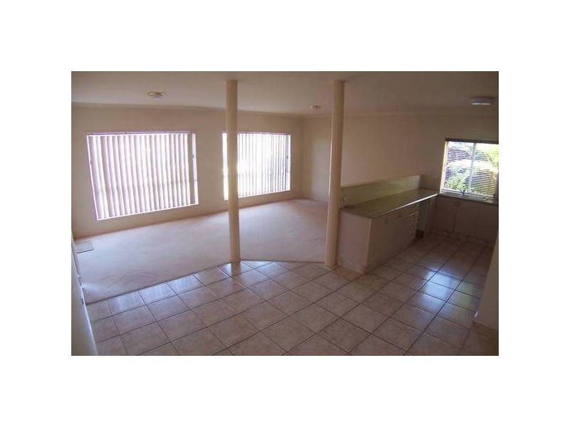 2/7 Sequoia Ct, Banora Point NSW 2486