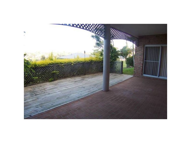 2/7 Sequoia Ct, Banora Point NSW 2486