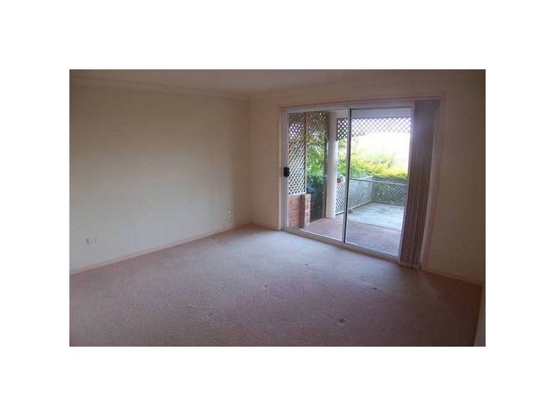 2/7 Sequoia Ct, Banora Point NSW 2486