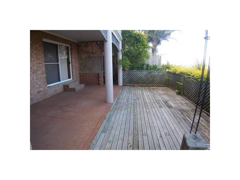 2/7 Sequoia Ct, Banora Point NSW 2486