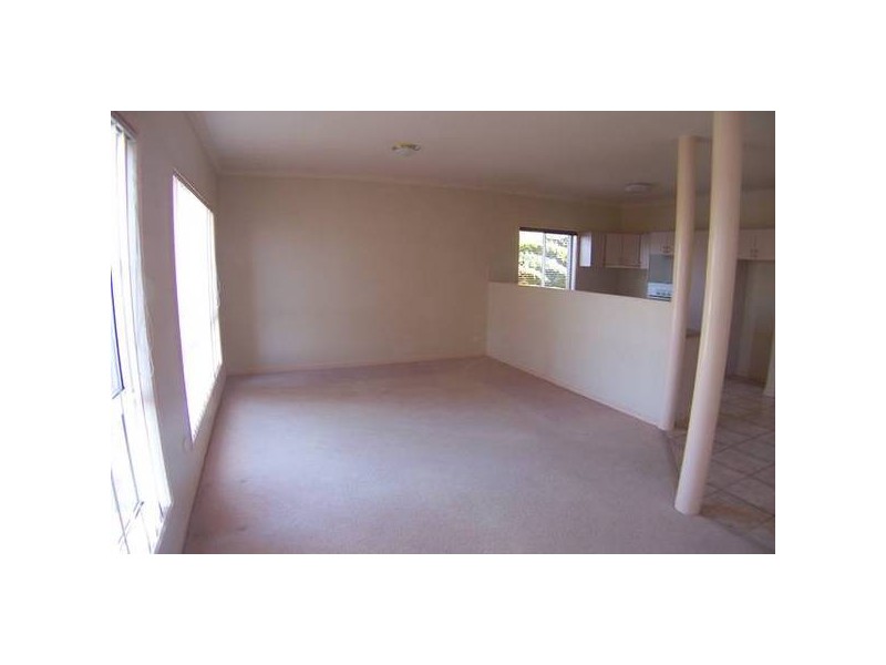 2/7 Sequoia Ct, Banora Point NSW 2486