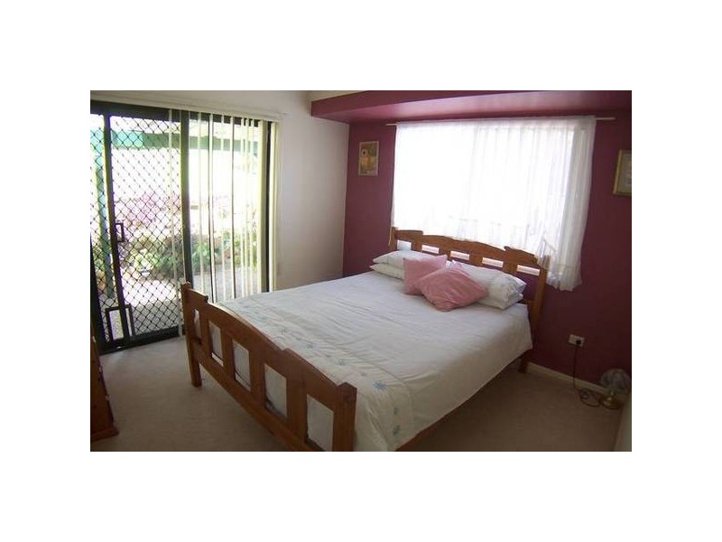 2/30 Honeymyrtle Dr, Banora Point NSW 2486