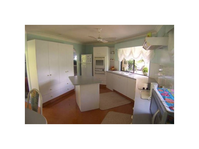 42 Myeerimba Parade, Tweed Heads West NSW 2485