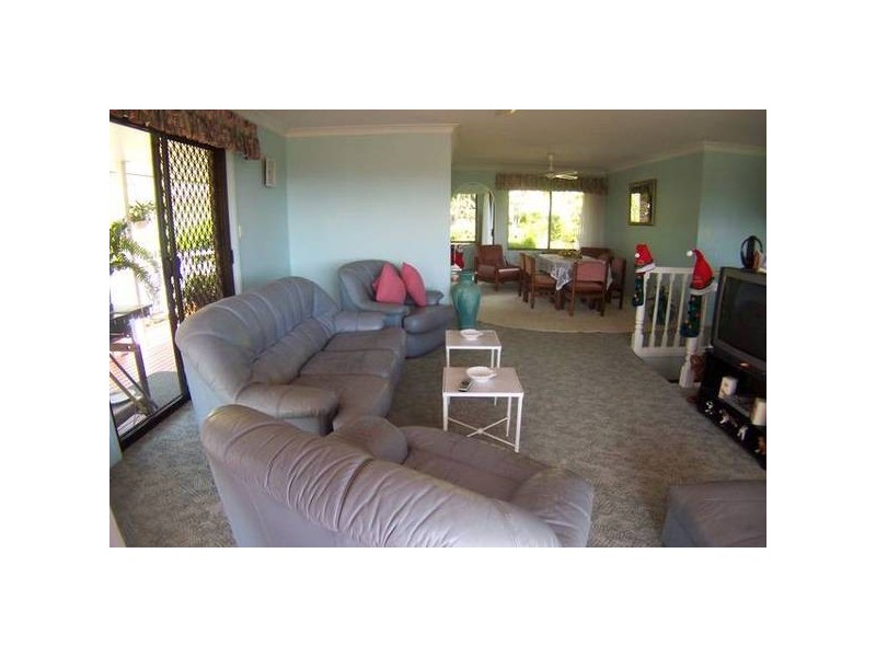 42 Myeerimba Parade, Tweed Heads West NSW 2485