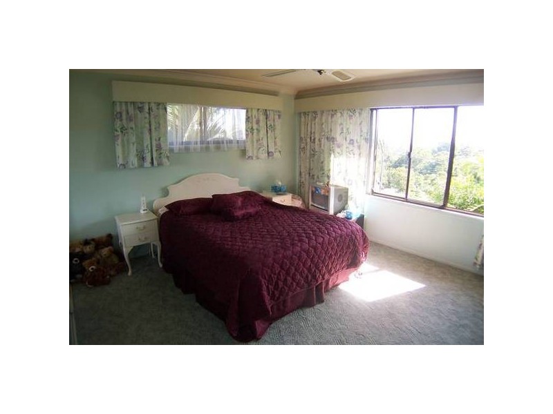 42 Myeerimba Parade, Tweed Heads West NSW 2485