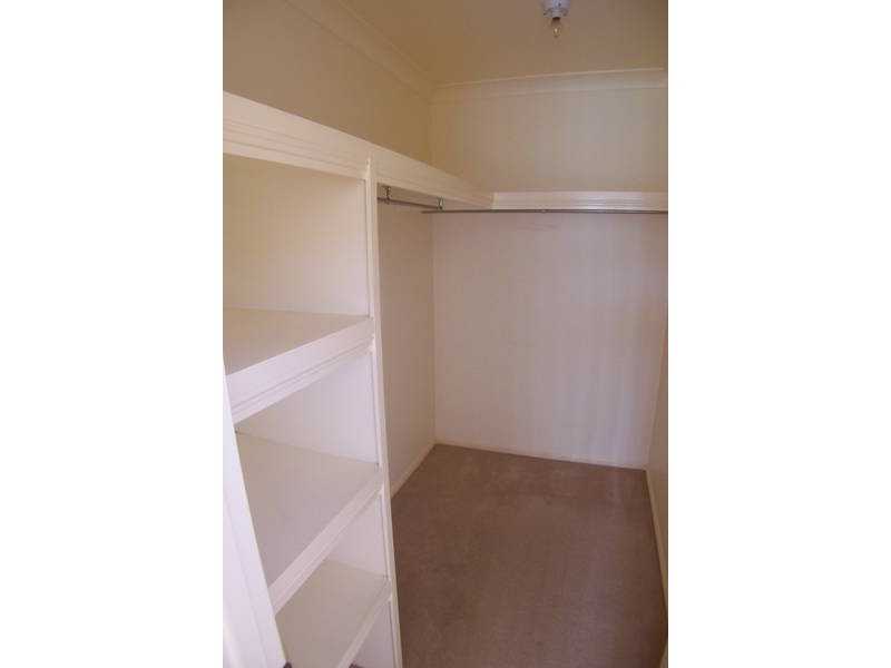 39 Clonakilty Close, Banora Point NSW 2486