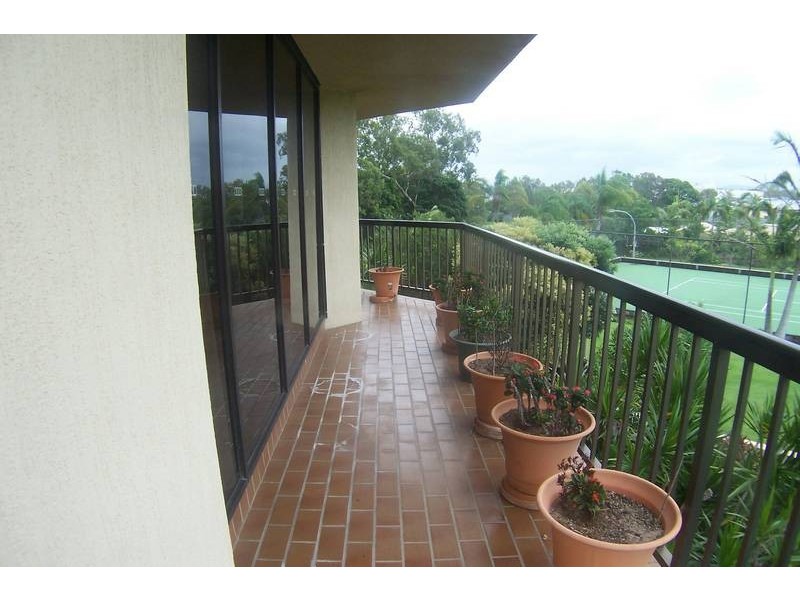 303/22 KIRKWOOD ROAD, Tweed Heads South NSW 2486